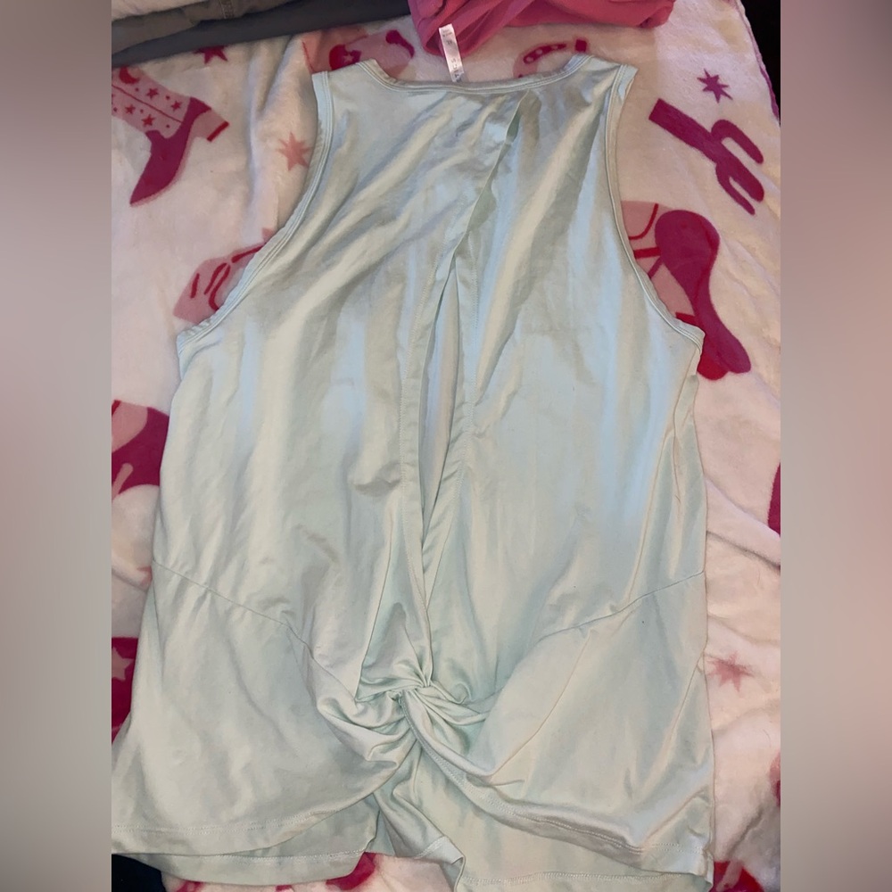 Fabletics Top - Picture 5 of 5